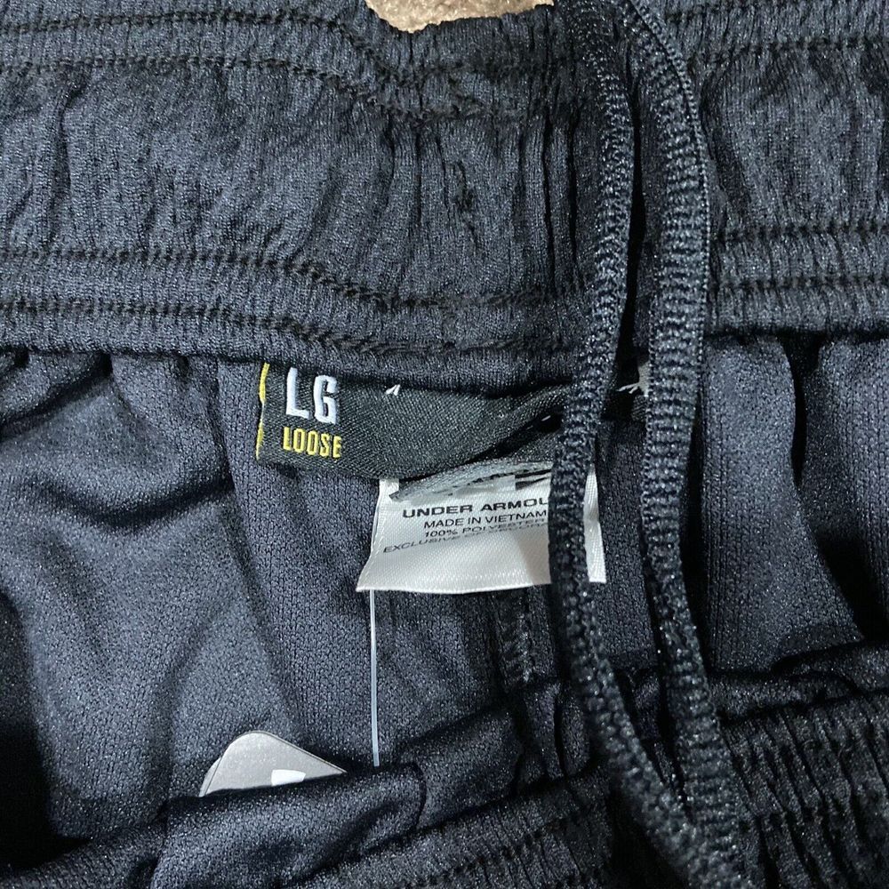 Under Armour Men's Loose Fit Shorts, Black, Size Large USC Trojans - Picture 5 of 6